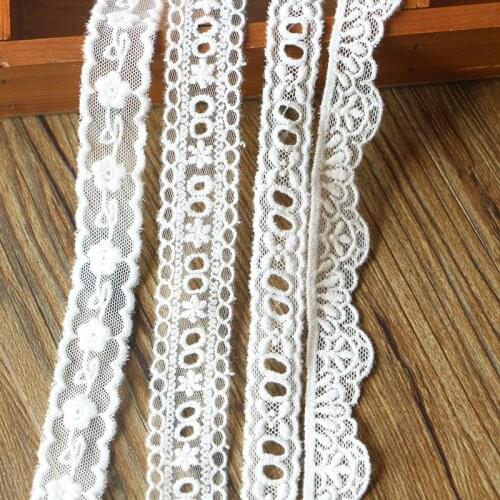 2CM Wide Luxury White Embroidery Flowers Mesh Lace Applique Ribbon Edge Trim For Wedding Dresses Head Veil DIY Sewing Supplies