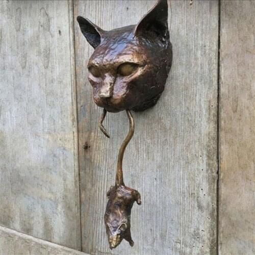 Cat and Mouse Door Knocker or Wall Resin Ornament Rusty Brown Cast Iron Pest Repellent Mouse Metal Statue Protect Plants New