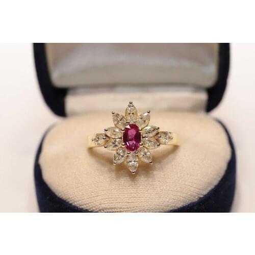 VINTAGE NAVETTE 18K GOLD NATURAL DIAMOND AND RUBY DECORATED PRETTY STRONG RING