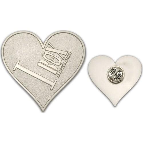 Love Carving Badge Big Discount metal Painted Badge