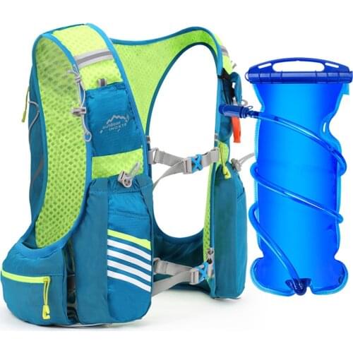 Trail Running Vest Backpack 8L 10L Ultra Running Hydration Vest Pack Marathon Running Rucksack Bag 500ml Soft Flask