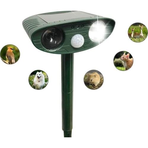 Solar Powered Ultrasonic Animal Repellents For Driving Dog Cat Deterrent Scarer Repellent for Outdoor Waterproof Garden Supplies