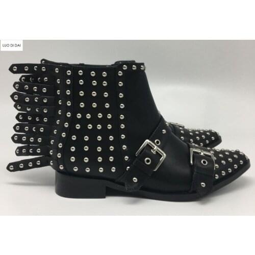 2019 ladies rivets ankle boots fashion women chelsea boots black leather spike stud booties flat heel knight booties party shoes