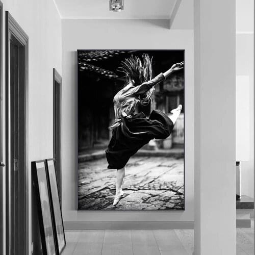 Dance Girl Canvas Painting Elegant Dancing Ballerina Model Posters and Print Cuadros Wall Art Picture for Living Room Home Decor