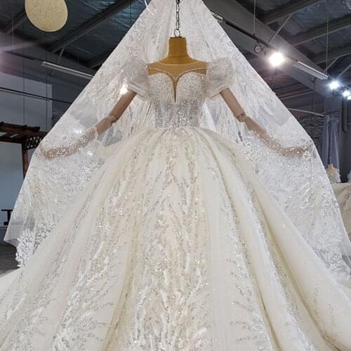 Puffy Short Sleeves Elegant Wedding Dress Bridal Shiny Metal Sequins Striped Frill Lace Gown Robe De Mariee Crystals Ball Gown