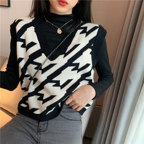 Women Knitted Sweater Vest Autumn 2021 Korean Style Vintage Geometric Houndstooth V Neck Sleeveless Pullover Waistcoat Tops T454