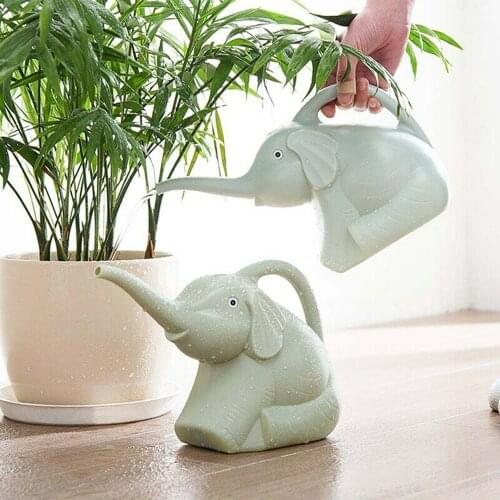 1PC Plastic Multi-colors Watering Can Elephant Indoor Plants Garden Greenhouse Sprinkler Flowers Sprinkler Garden Supplies