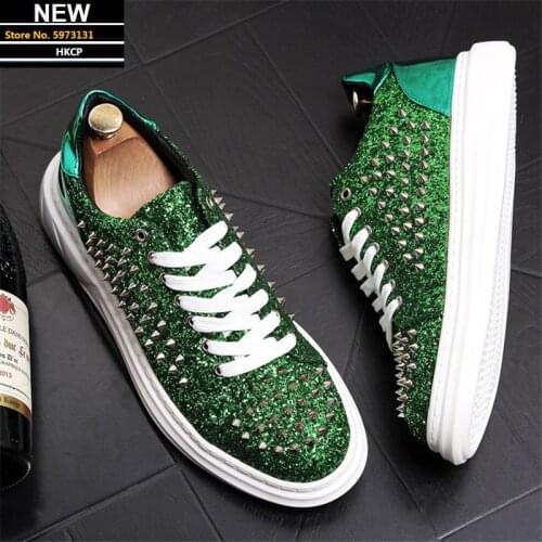 Red Green Mens Designer Sneakers Rivets Punk Hip Hop Loafers Male Casual Shoes Height Increasing Flats Zapatillas Hombre