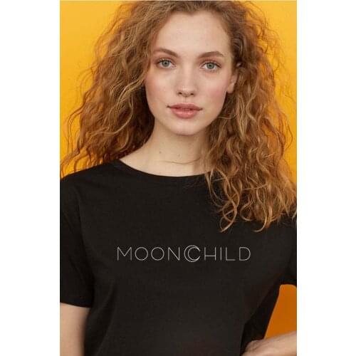 MOON CHILD Letters Women Shirts O-Neck Regular Short Casual Aesthetic Streetwear Women tShirts 80s 90s Lady Mom T-shirt