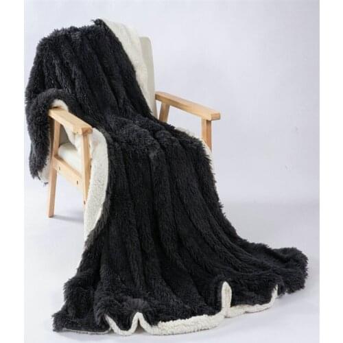 Plush hug blanket super soft plush lamb blanket warm and light fluffy faux fur blanket suitable for bed sofa home decoration