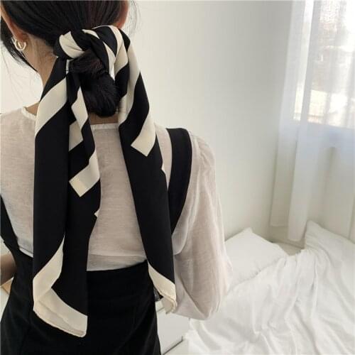 Luna&Dolphin Women Square Scarf 90x90cm Twill Silk Feeling Ins Piano Keys Black White Manual Crimping Shawl Pashmina Wrap Capes