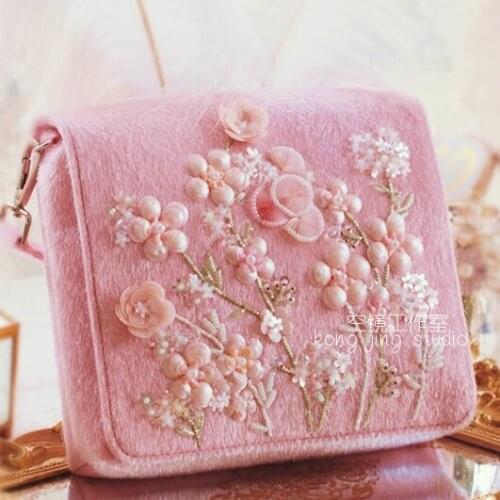 Custom Empty Mirror Studio original design pure hand-nailed beaded pink flower piece hand-held sloping bag