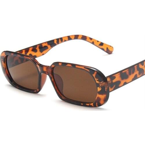 The New 2021 Jelly Colored Oval Sunglasses with A Small Frame Vintage Green Red Eyewear Ladies Traveling Style Women Fashio