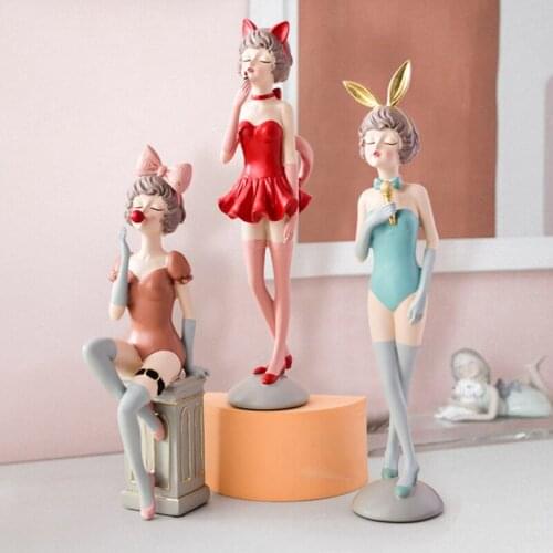 Nordic luxury creative modern girl ornaments living room TV cabinet home decoration lovely girl ornaments