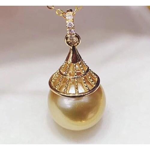 MADALENA SARARA 10.5-11mm Saltwater Pearl 18K Gold Women Necklace Natural Gold Pearl Perfectly Round Pendant Necklace AU750 gold
