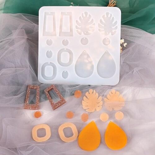 Resin Jewelry Molds Earring Resin Molds for Jewelry Earring Hooks for DIY Resin Earring Necklace Pendant Jewelry Making Supplies