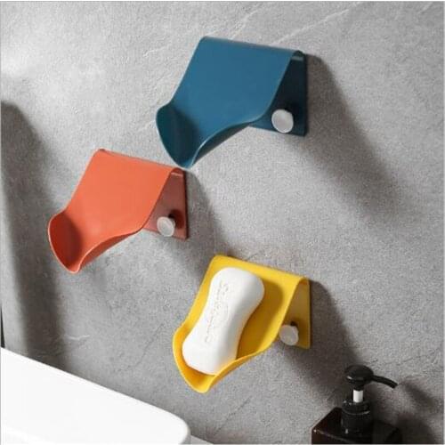 Hanging Soap Dish Rack Bathroom Shower Sponge Soap Holder Tray Organizer Portable Travel Plastic Soap Storage Rack Container