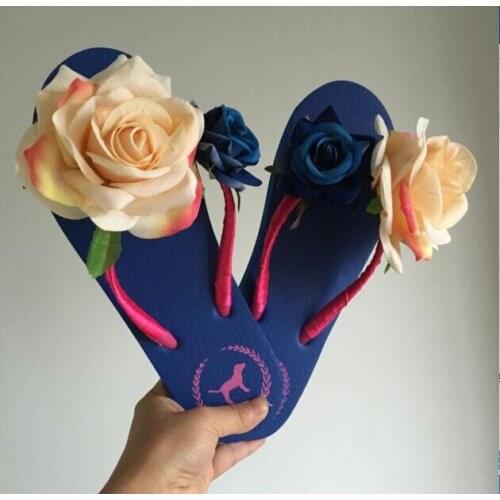 HAHA FLOWER Pink Rose Flowers Pearl Deer Beach Sandals Flip Flops