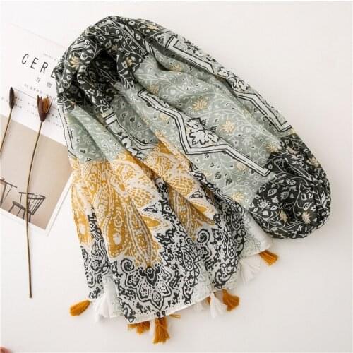 Ladies New Fashion African Floral Tassel Viscose Shawl Scarf Women High Quality Wrap Pashmina Stole Bufandas Muslim Hijab Snood