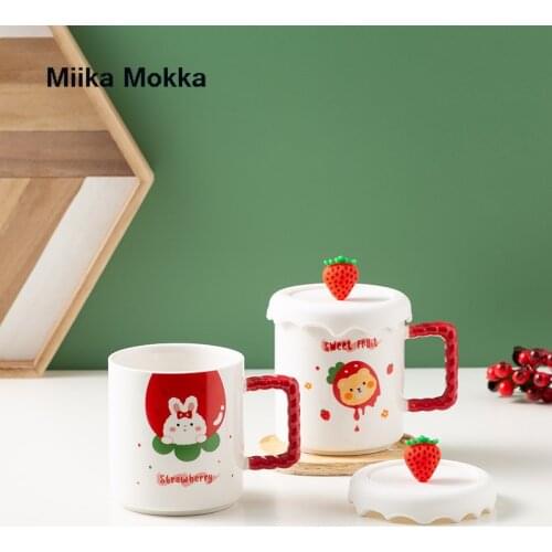 Cartoon Cute Strawberry Ceramic Cup 400-500ml Japanese Style Creative Mug Ins Water Cup with Lid Couple Cup Mugs Coffee Cups