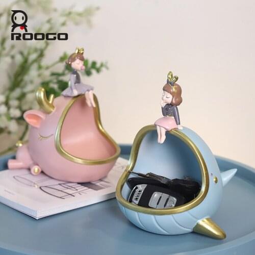 Roogo Home Decoration Cute Dreaming Girl Made of Resin Jewelry Holder Key Phone Candy Storage Ornament Desk Decoration