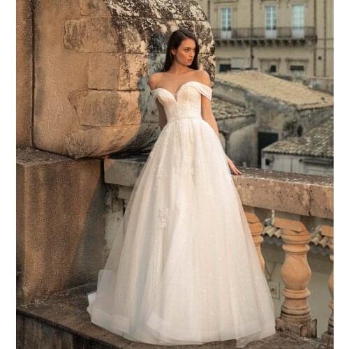 Illusion Lace Princess A Line Wedding Dress 2021 Boat Neck Beading Appliques Bridal Mariage Bride Gowns Vestido De Noiva