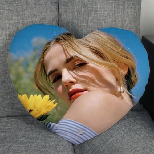 Zoey Deutch Actor Pillow Slips Heart Shape Pillow Covers Bedding Comfortable Cushion/Good For Sofa/Home/Car Pillow Cases