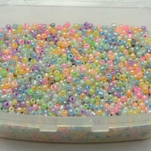 5000 Mixed Ceylon Pearl Color Glass Seed Beads 2mm (10/0) + Storage Box