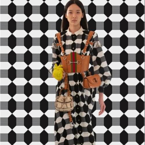 Polyester stretch satin fabric European brand G series black and white geometric pattern digital printing skirt sewing fabric