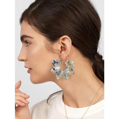 New and Fashion Acrylic Plate of European and American earrings, Leopard Pattern Hollow Out Flowers For Women