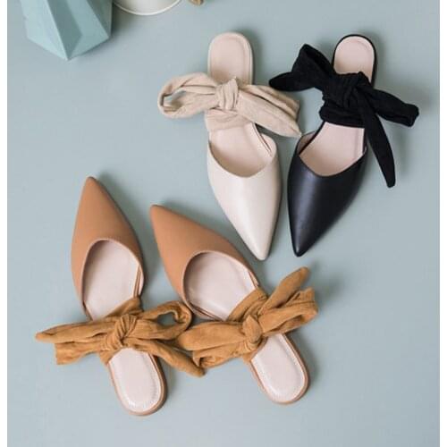2020 spring and summer new Korean version of Baotou pointed flat strap bow womens sandals