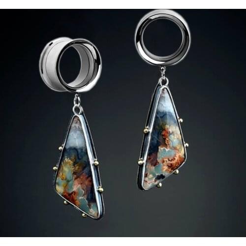 2pcs Ear Plugs Tunnels Ear Expansions Ear Reamer Dilataciones Oreja Tunnels In The Ear Retro Stainless Steel Gauges Earring