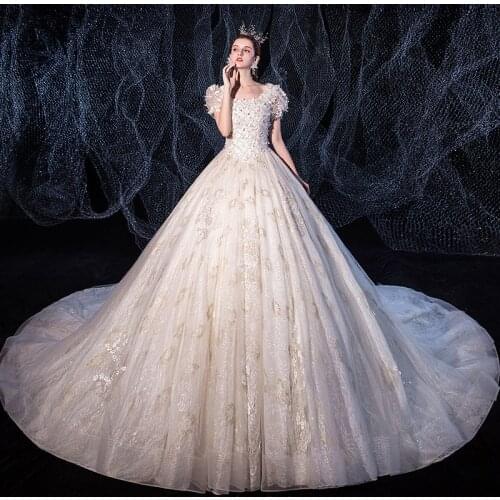 Wedding Dress Square Collar Short Sleeves Embroidery Simple Ruches Bling Elegant Ball Gown Lace up Long Women Bride Dresses B055