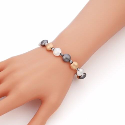 SHEFLY Bracelets