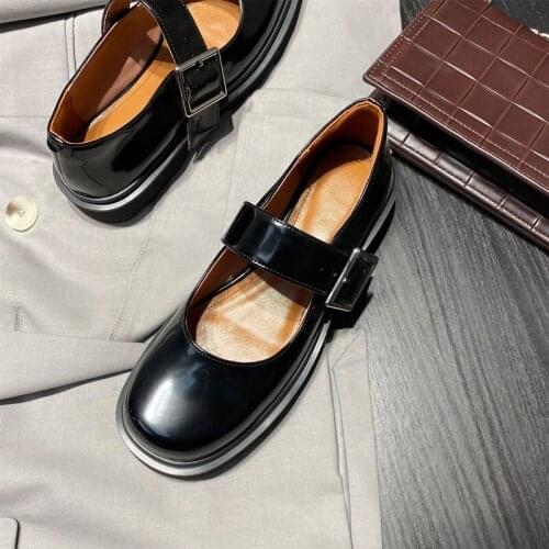 Osunlina 2021 New Autumn Mary Jane Pumps Round Toe Low Heels Patent Leather Platform Buckle Strap Leisure Comfortable Lady Shoes