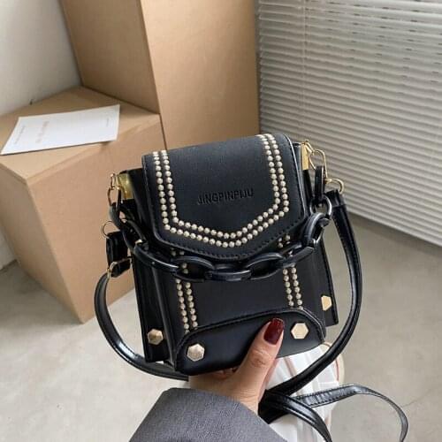 Fashion Chains Crossbody Bag For Women PU Leather Shoulder Bag Contrast Color Bucket Bag 2021 New Messenger Bag Lady Handbag sac