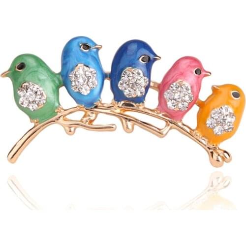 New Fashion Oil Colorful Birds On The Branch Brooch Cute Crystal Brooch Animal Jewelry Clothes Decoration Girls Best Gift Male