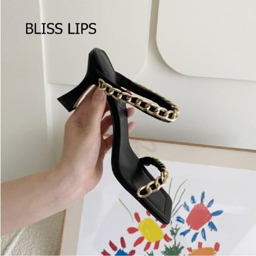 Metal Chain One Word Strap Sandals Fashion Slippers Women Summer Outside Womens Shoes
