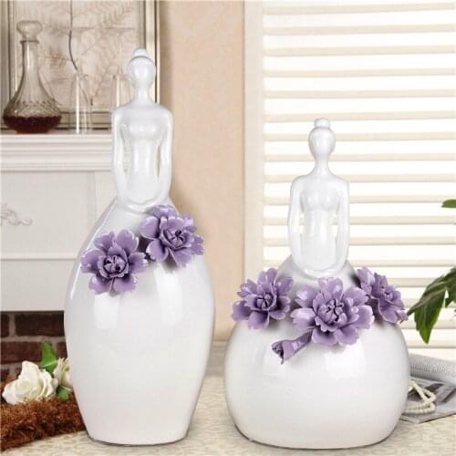 The living room decoration ceramic ceramic figure Western beauty crafts creative wedding gifts