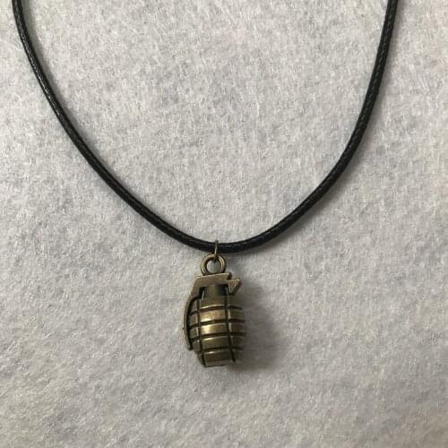 Vriezema Punk Necklaces