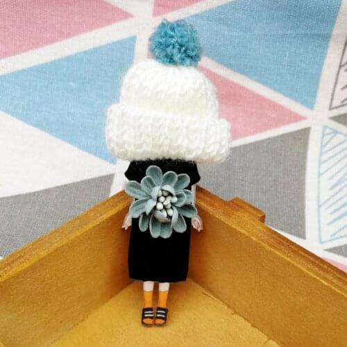 Vintage Female Pins and Brooches for Women Cool Cute Anime Brooch Pin Cartoon Badge Backpack Icons Clothes Accessories Gift