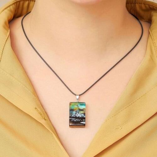 ANGELADY Handmade Dream Aurora Micro Landscape Transparent Resin Art Pendant Snow Mountain Pendant Necklace Fashion Jewelry