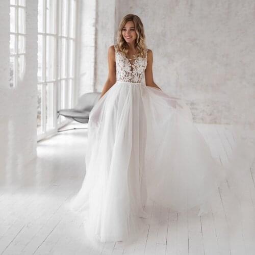 UZN Gorgeous A-Line Wedding Dress Scoop Neckline Lace Appliques Tulle Bridal Gown Zipper Back Brides Dress With Buttons