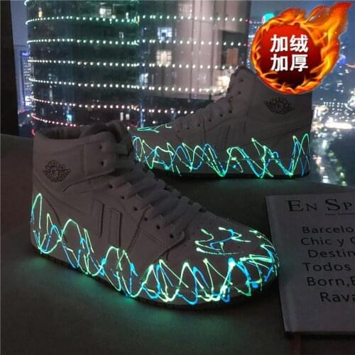 Mens Fashion Sneakers High-top shoes fashion Korean mens shoes catwalk mens sneakers comfortable mens casual sports shoes