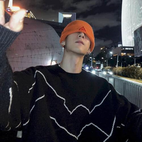 Cool sweater mens autumn and winter retro dark Harajuku trend boys loose Korean style college style sweater high street ins