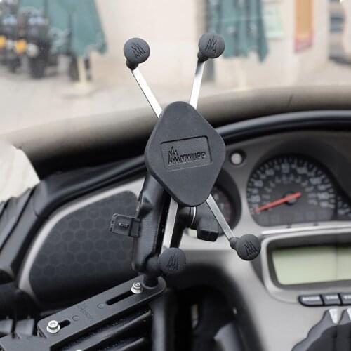 Universal Heavy Duty Motorcycle Scooter Brake/Clutch Reservoir Pump Cell Phone Grip Mount Stand for 5.6-6.8 inch Mobile Phones