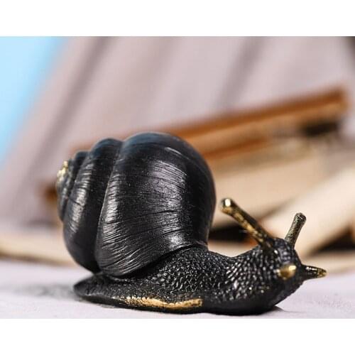 Simulation Snail Wild Figurine Animal Figures Desktop Decoration Toys for Home Room Modern Multifunction Desk Statue