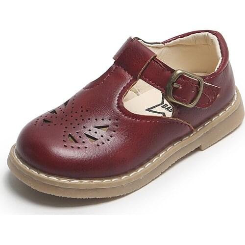 Kids Retro Hollow Soft Bottom Loafer Girls Princess Pu Leather Shoes Non-Slip Kids Flat Shoes Childrens Casual Sandals School