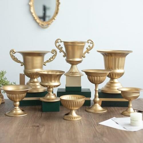 Golden Retro Vase Wrought Iron Flower Flower Arrangement Flower Pot European Style Home Decoration Living Room Desktop Ornaments