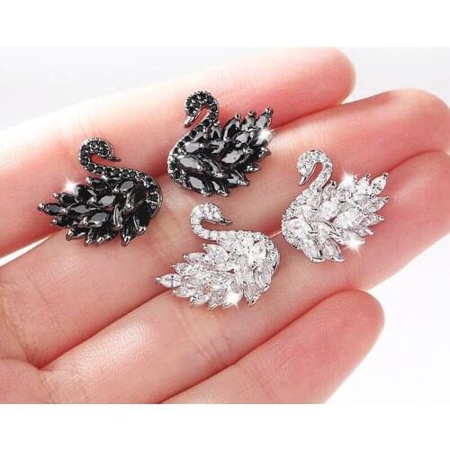 S925 S Ear Nail Female Pure S Korean Simple Temperament Short Hair Personality Swan Earrings